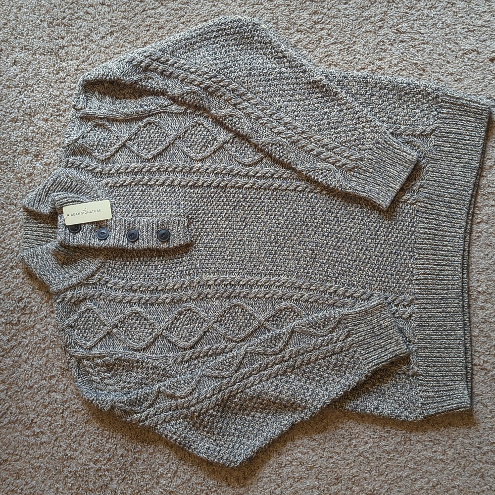NWT LL Bean Cable Knit Henley Neck Fish Sweater